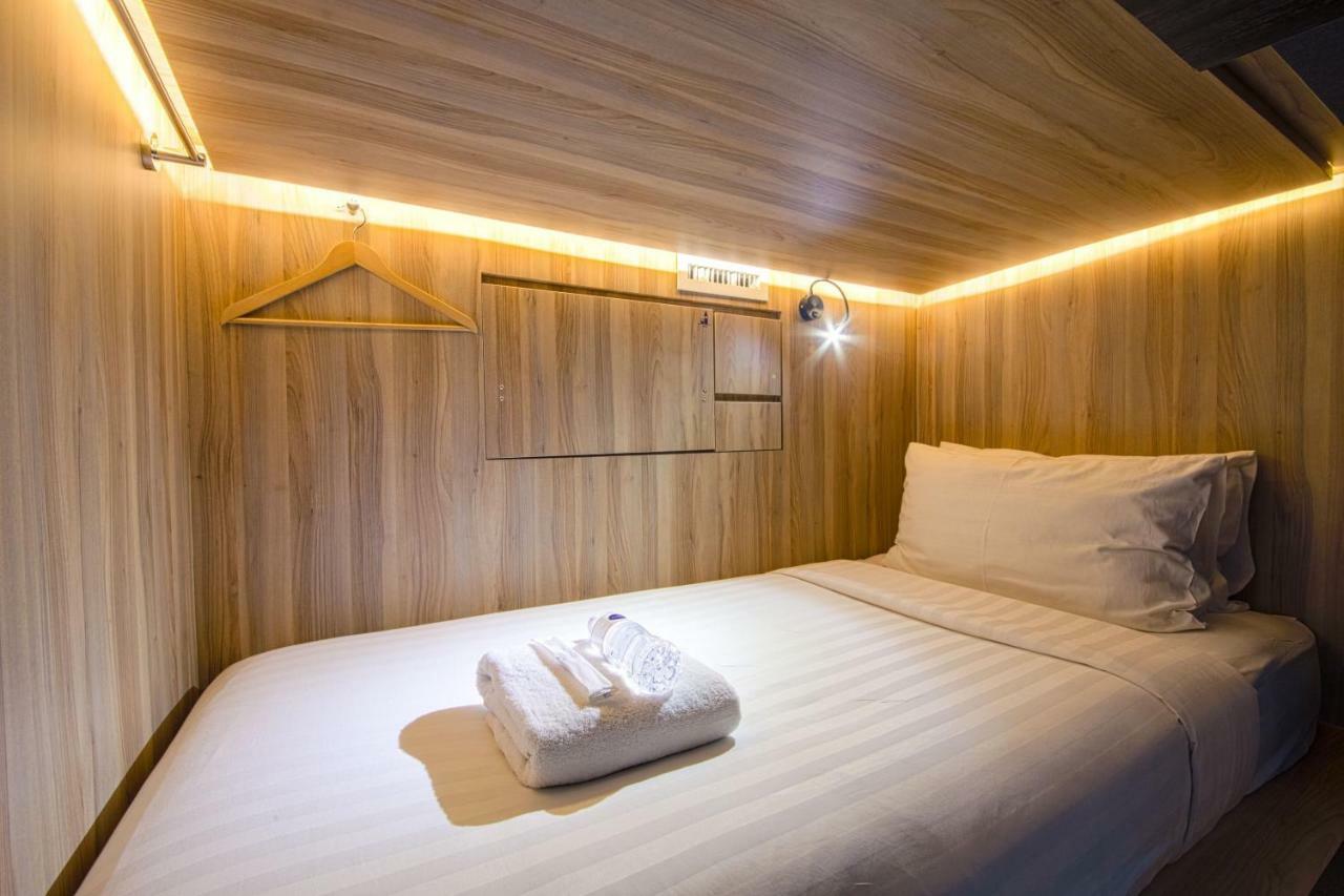 Cube Boutique Capsule Hotel At Chinatown Сингапур Экстерьер фото